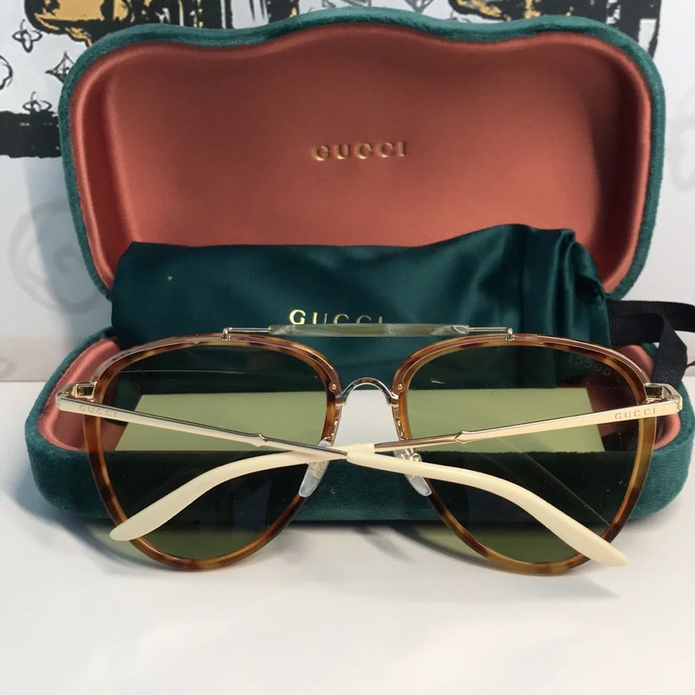 Gucci authentic gg0672s